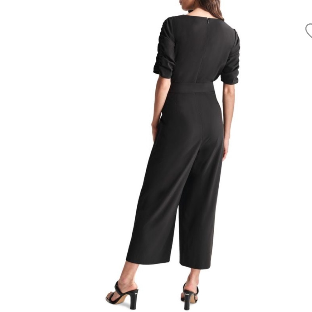 NWT DKNY Ruched Shoulder Cropped Jumpsuit - Size 10 - Picture 2 of 5